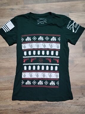 Grunt Style Green Graphic Tee Night Before Christmas Women's Size: M